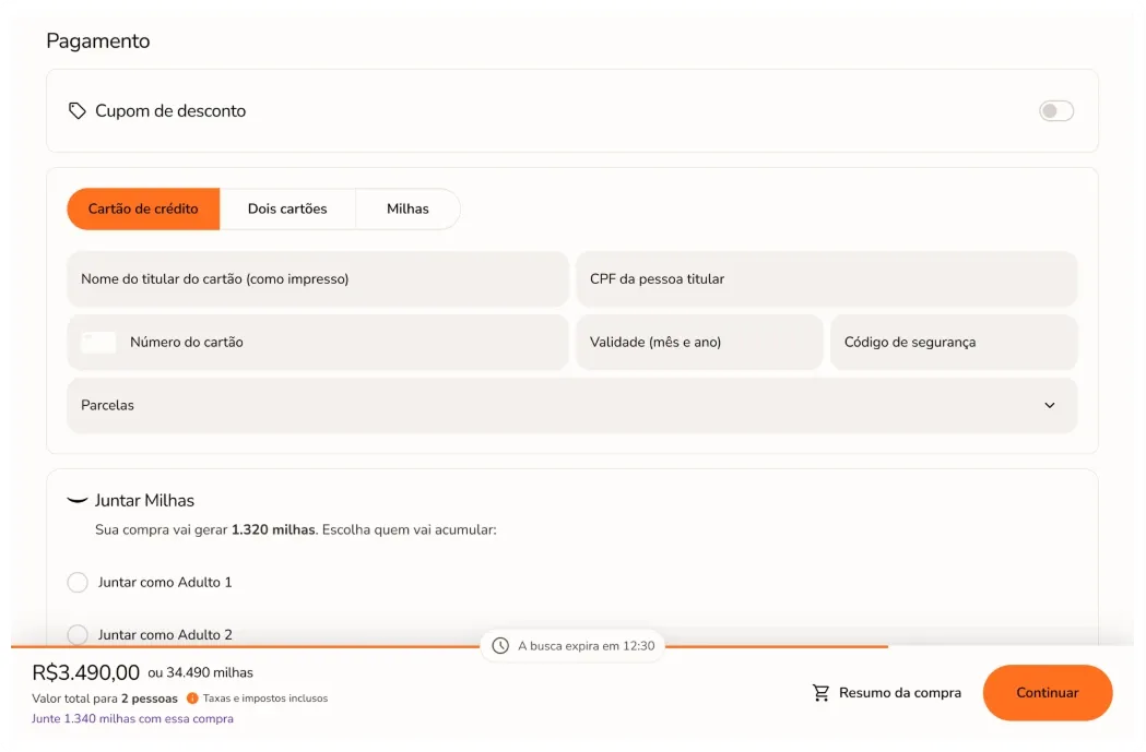 Dados de pagamento com cupom, opções de cartão e milhas